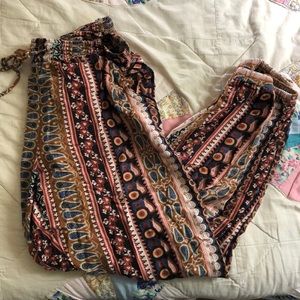 Boho joggers 🌺